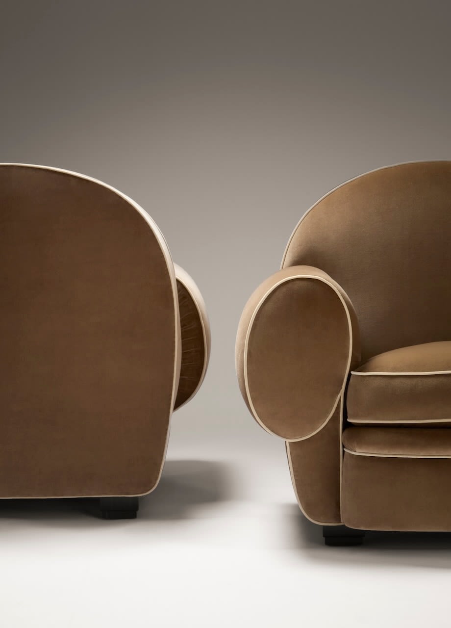 JACQUES-ÉMILE RUHLMANN, PAIR OF ARMCHAIRS 'ELEPHANT' , c. 1926
