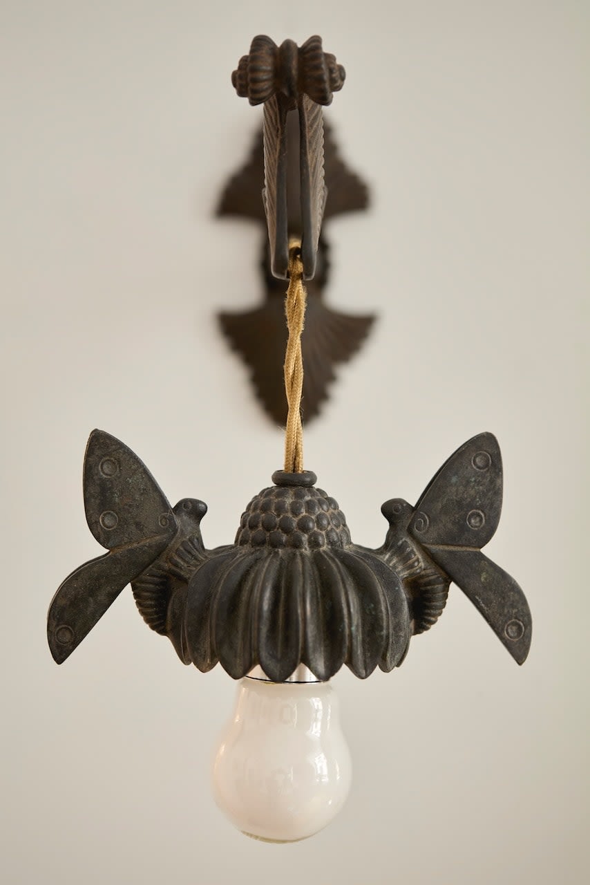ARMAND-ALBERT RATEAU, Pair of wall lights , c. 1924