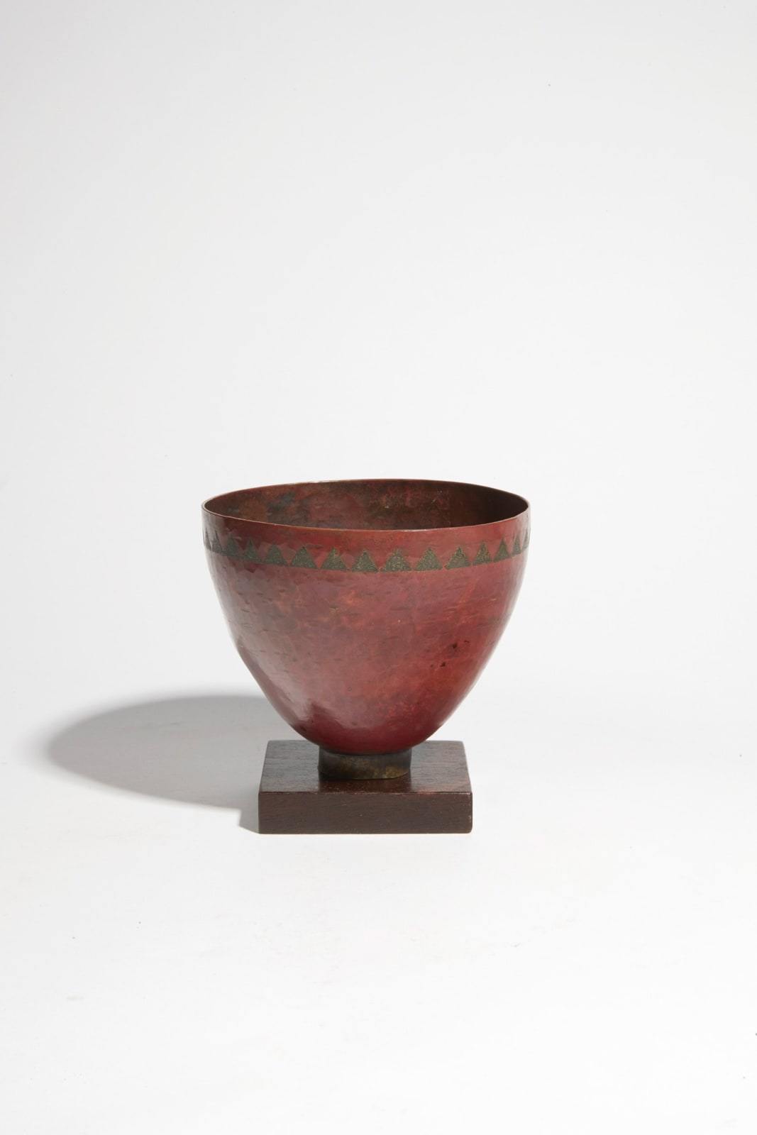 CLAUDIUS LINOSSIER, CUP, c. 1925