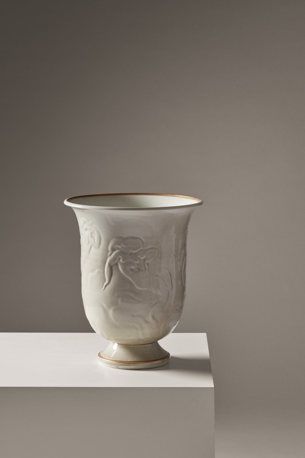 Manufacture Nationale de Sèvres, Illuminated bowl, c. 1930