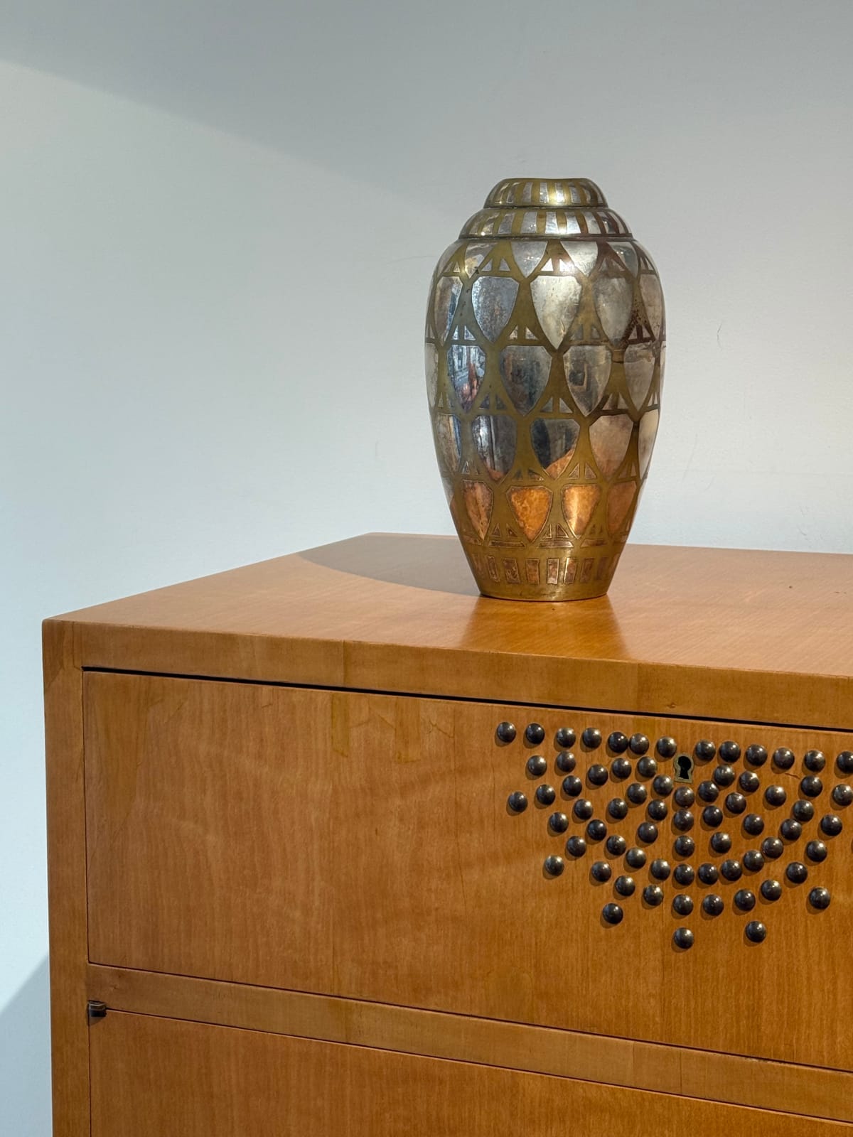 MAISON CHRISTOFLE, VASE "Ecailles" Collection "Dinanderies", c. 1925