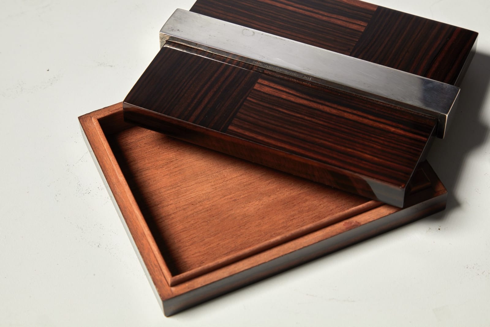 DESNY, BOX, c. 1930