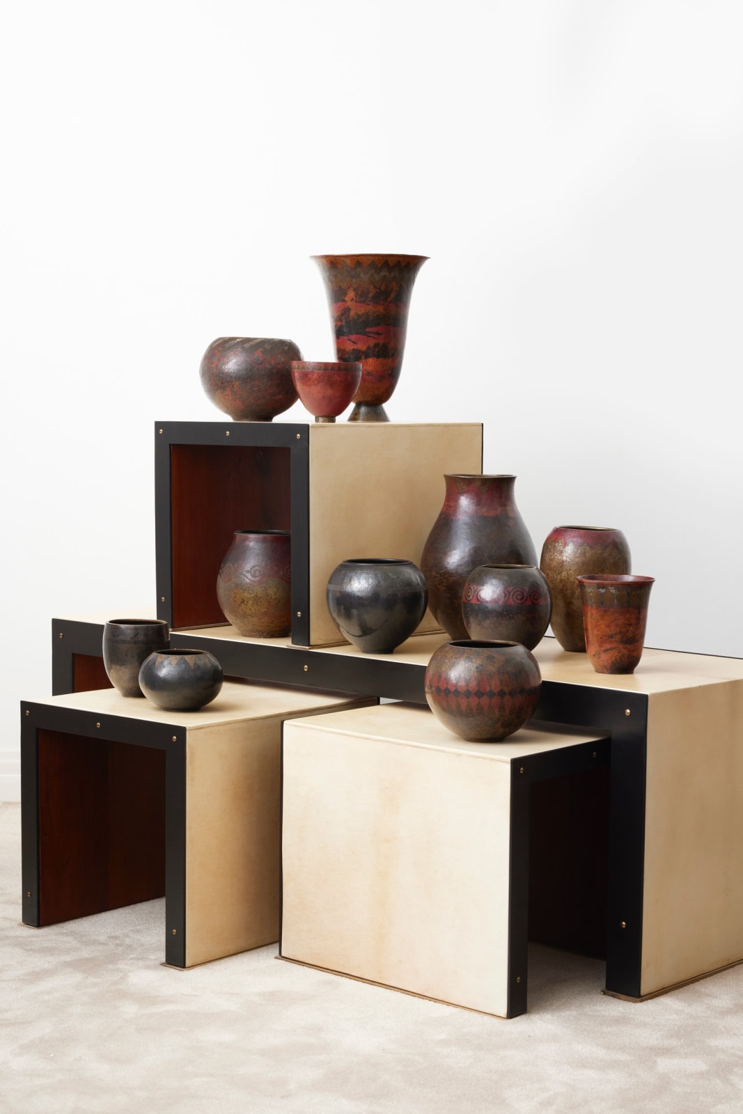 CLAUDIUS LINOSSIER, VASE, c. 1928