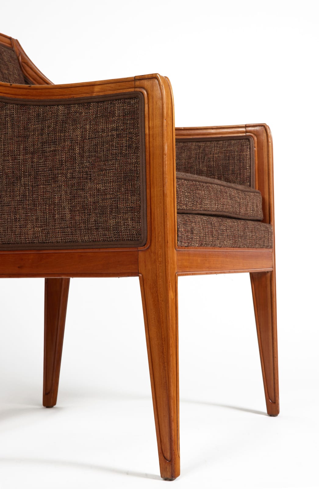 LÉON JALLOT, PAIR OF CHAIRS, c. 1912