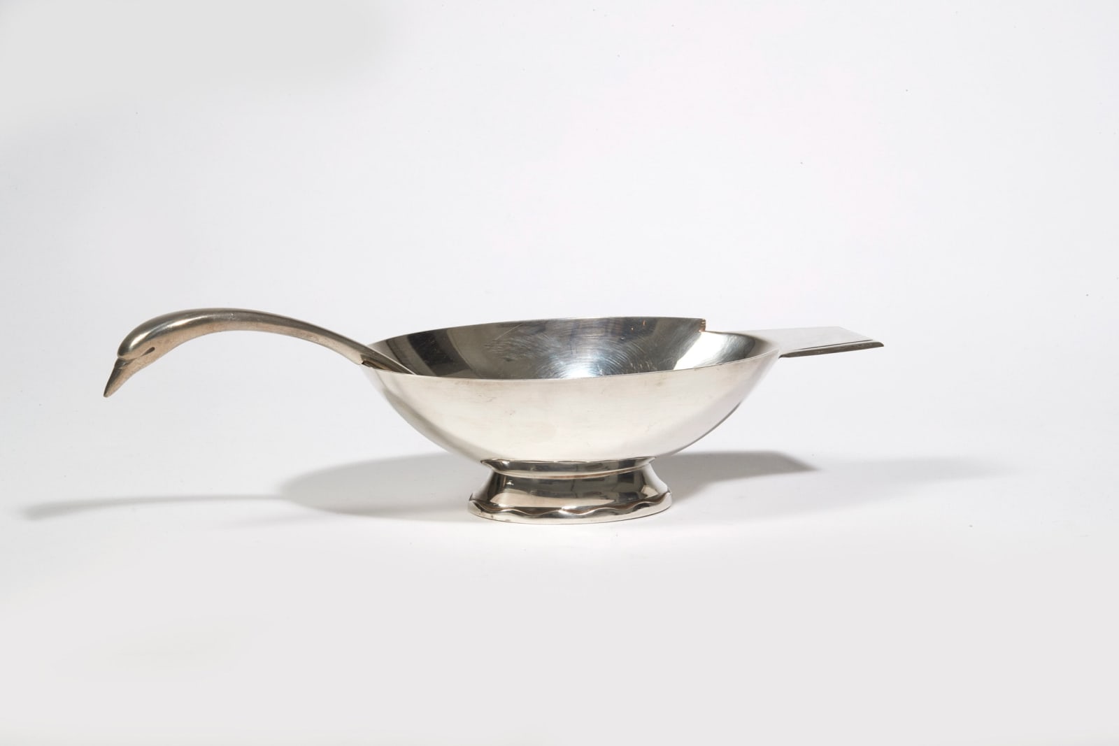 CHRISTIAN FJERDINGSTAD, PAIR OF "SWAN" SAUCE BOATS, c. 1930