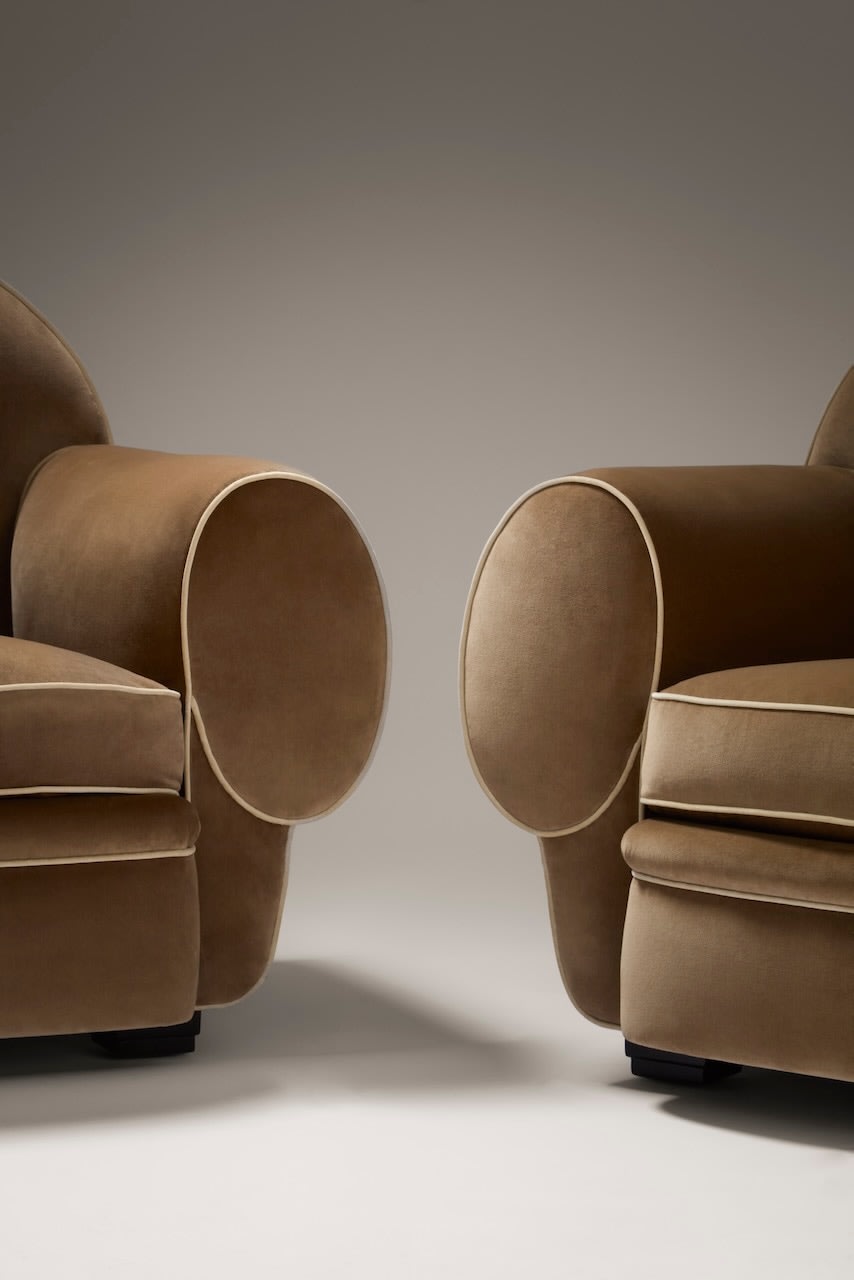 JACQUES-ÉMILE RUHLMANN, PAIR OF ARMCHAIRS 'ELEPHANT' , c. 1926