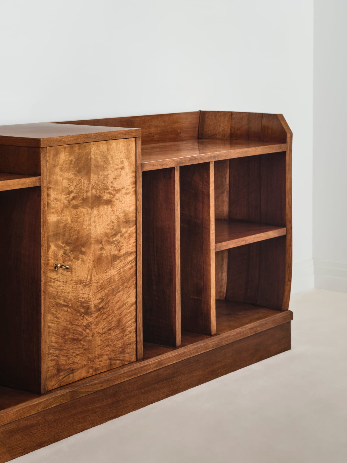 PIERRE CHAREAU, 'MU265' BOOKCASE , c. 1923
