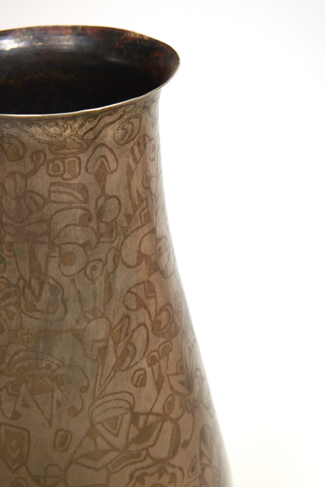 JEAN DUNAND, VASE, c. 1920