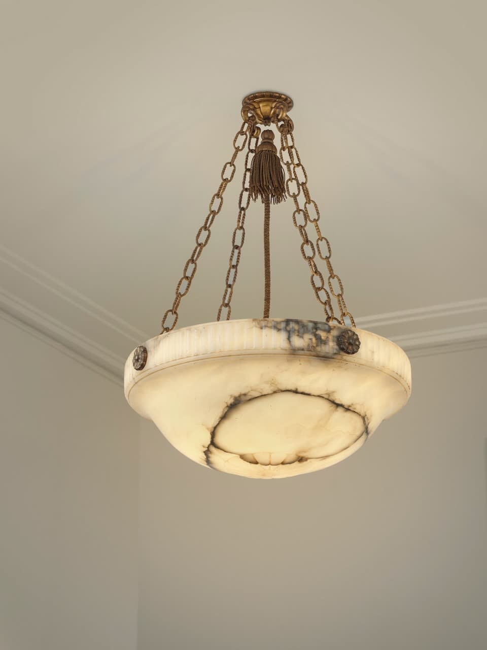 TRAVAIL FRANÇAIS, Pair of chandeliers, c. 1920