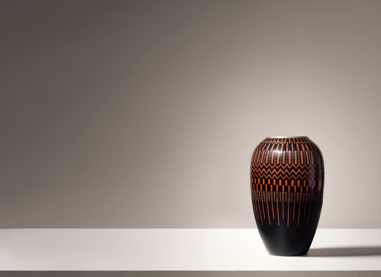 JEAN DUNAND, Vase, c. 1925