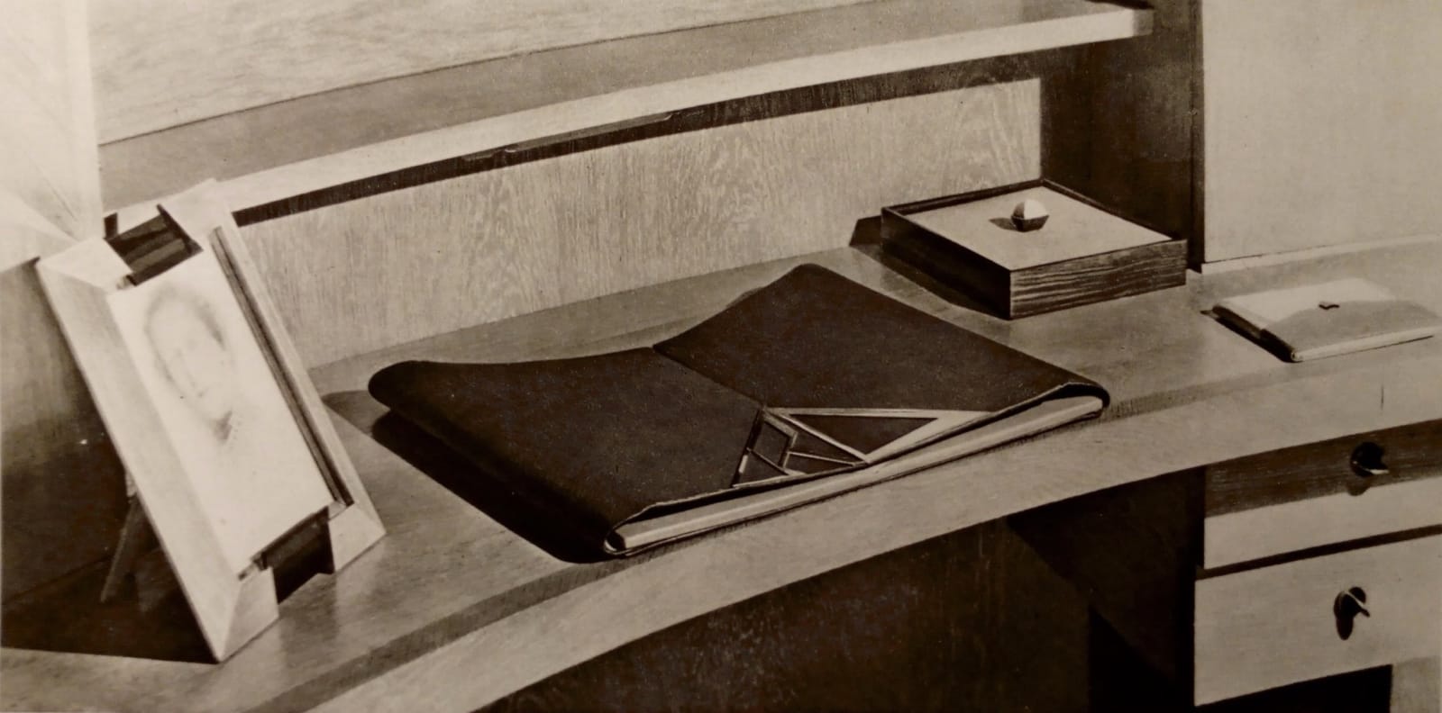 ROSE ADLER, LETTERBOX, c. 1930