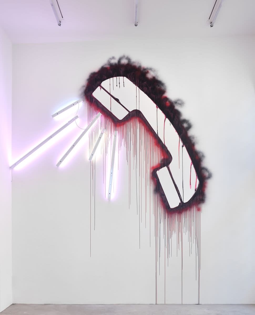Mark Handforth, Smoke Ring Phone, 2014