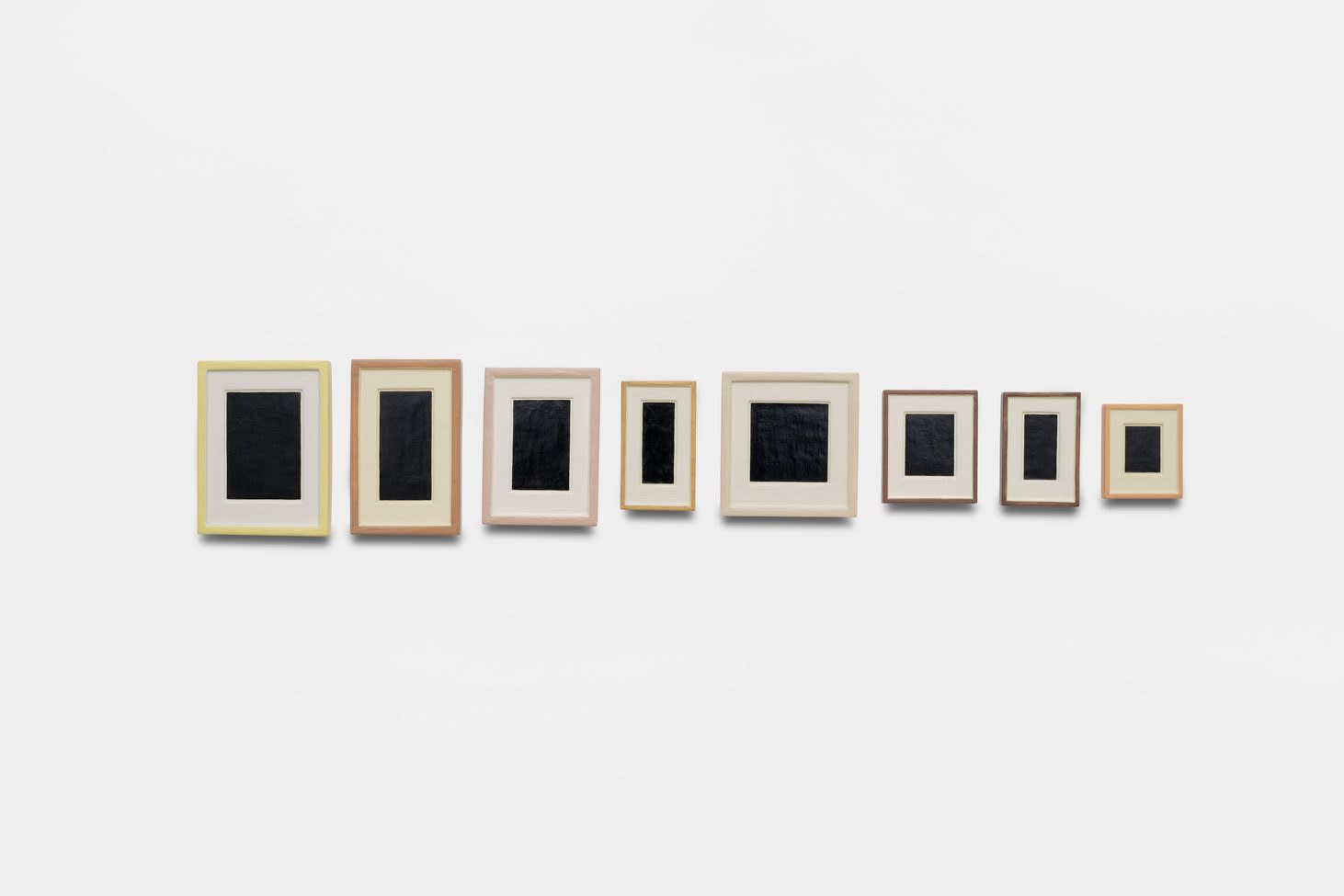 Allan McCollum, Eight Plaster Surrogates, 1982-89