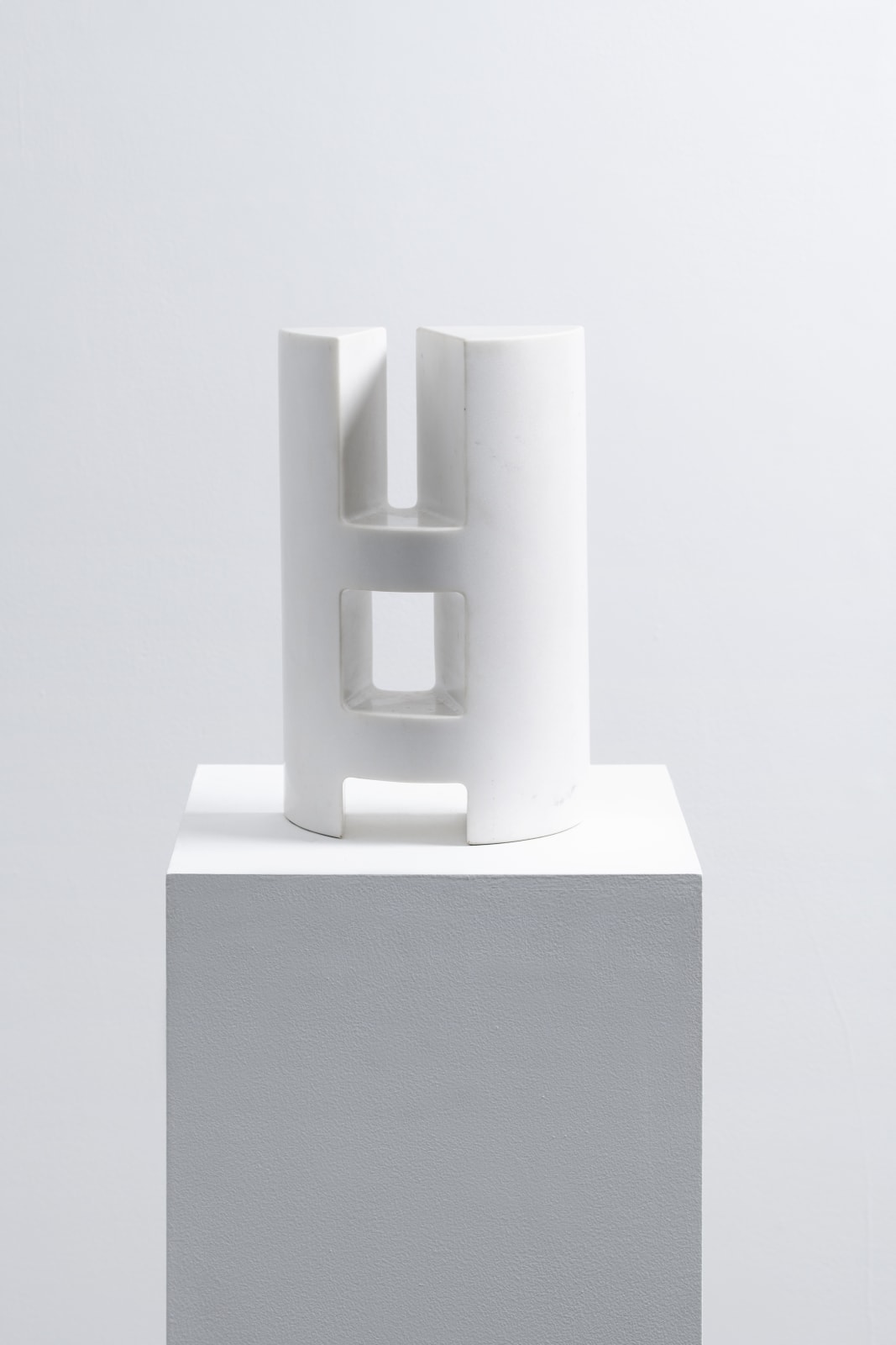 Marta Pan Foundation, Double H, 2001