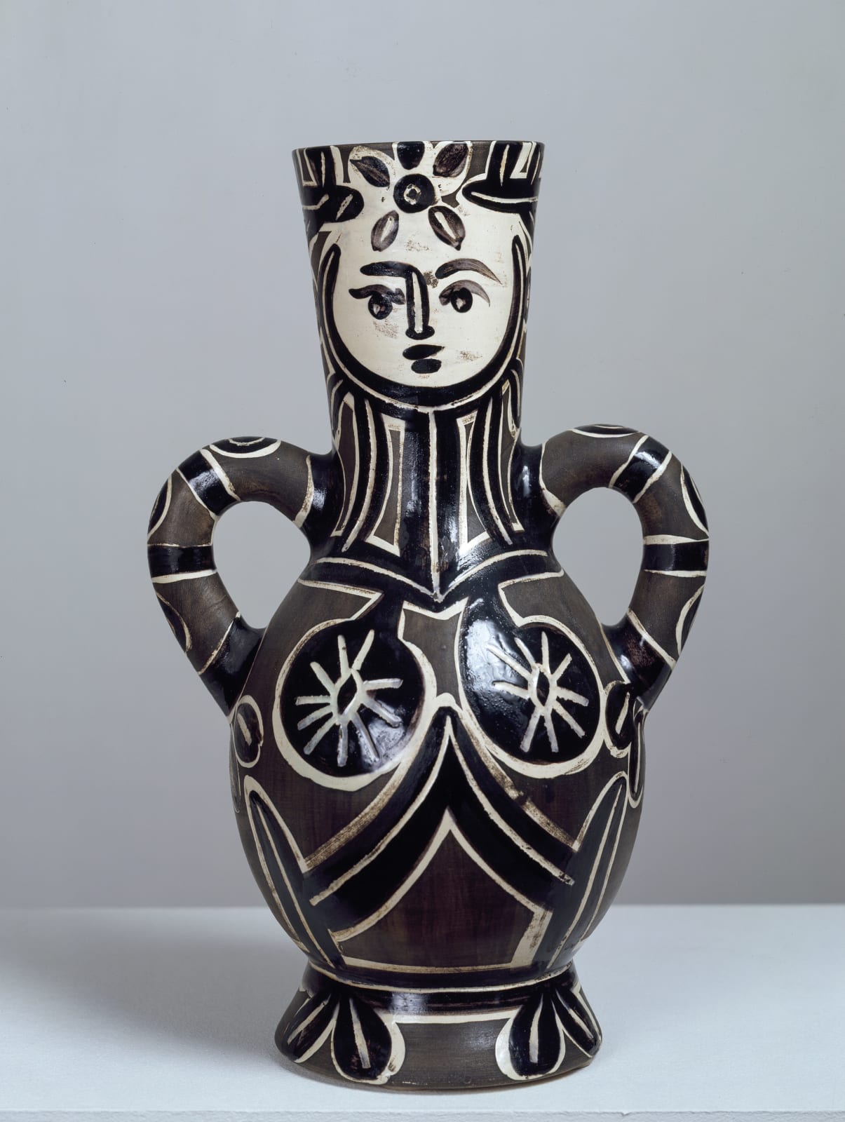 PABLO PICASSO, Vase deux anses hautes (A.R. 213), 1952
