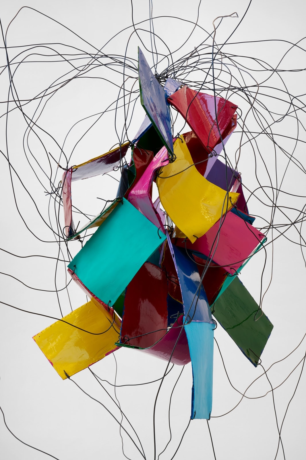 Abraham Cruzvillegas, Pending monozygotic sculpture, laughing at its own fate and stories, listening to ‘Genius of love’, with Tom Tom Club, sipping a large Augustiner from tap, after devouring an indecently monumental ganze hinterhaxe vom Schweineschinken, and speculating about the expectations of the new generations in terms of the potential of education, culture, art, peace and dignity, facing the current political and economical landscape, 2025