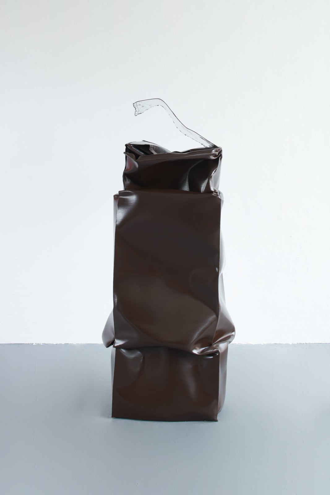 Angela-de-la-Cruz- 31