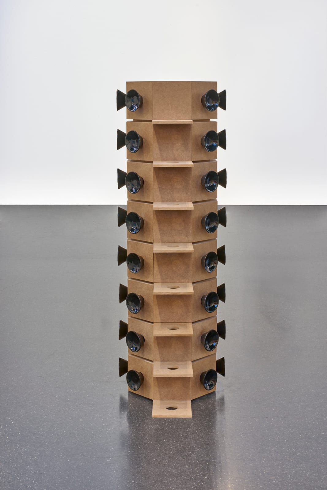 Leunora Salihu, Spine II, 2025