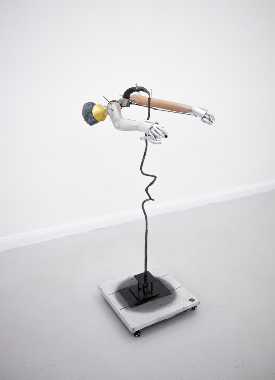Tong Kunniao, A little hug on your forehead, 2019