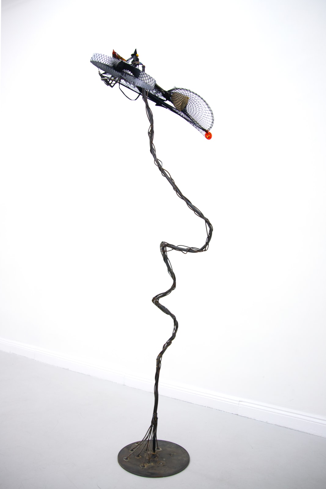 Tong Kunniao, Little Black Widow, 2019