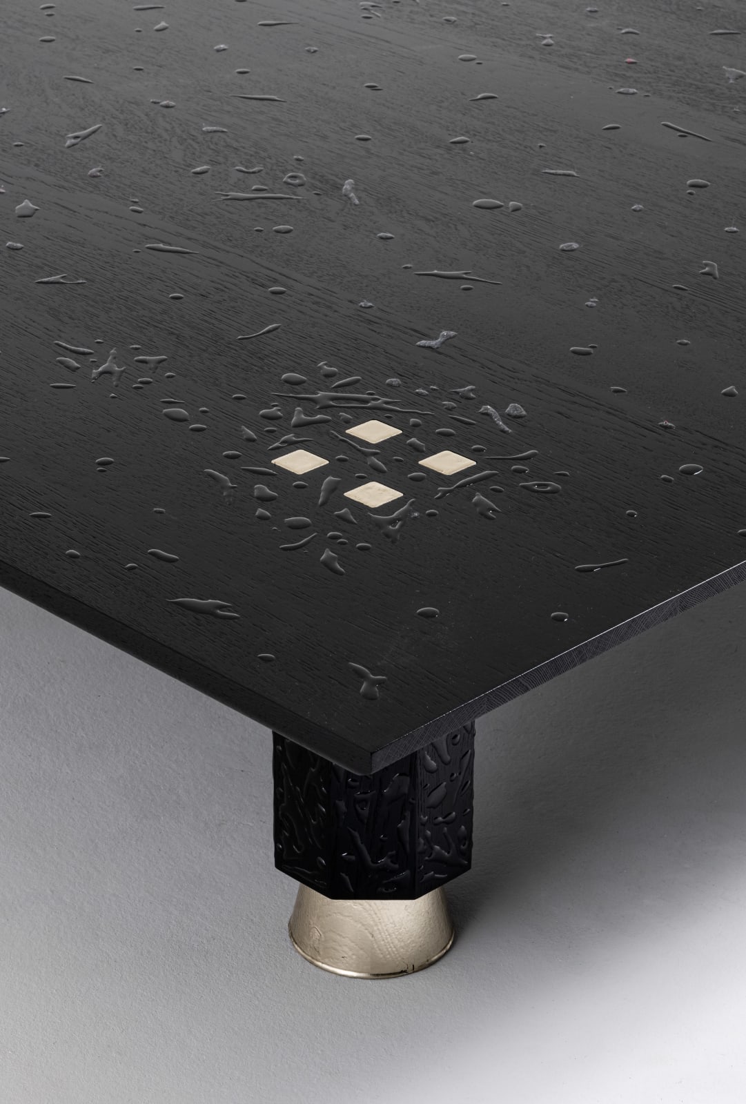 Quentin Vuong, Large Coffee Table 01, 2024