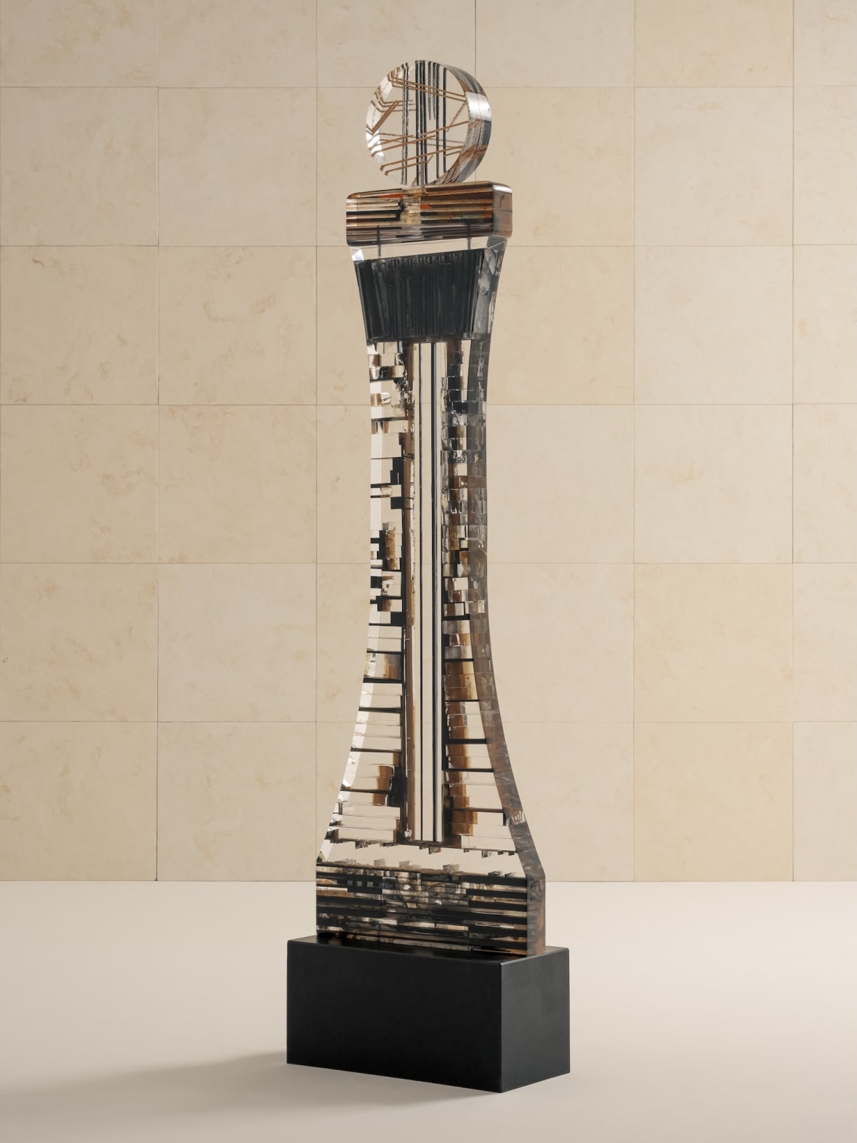 Monique Rozanes, "Matière Invisible" totem, 2025