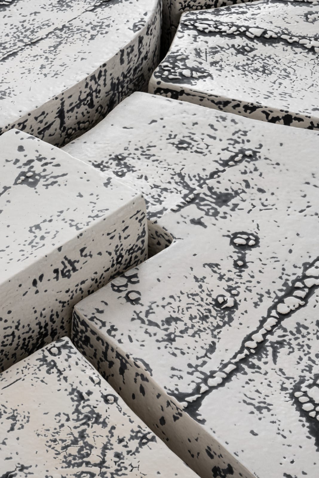 Agnès Debizet, "Aztèque" coffee table