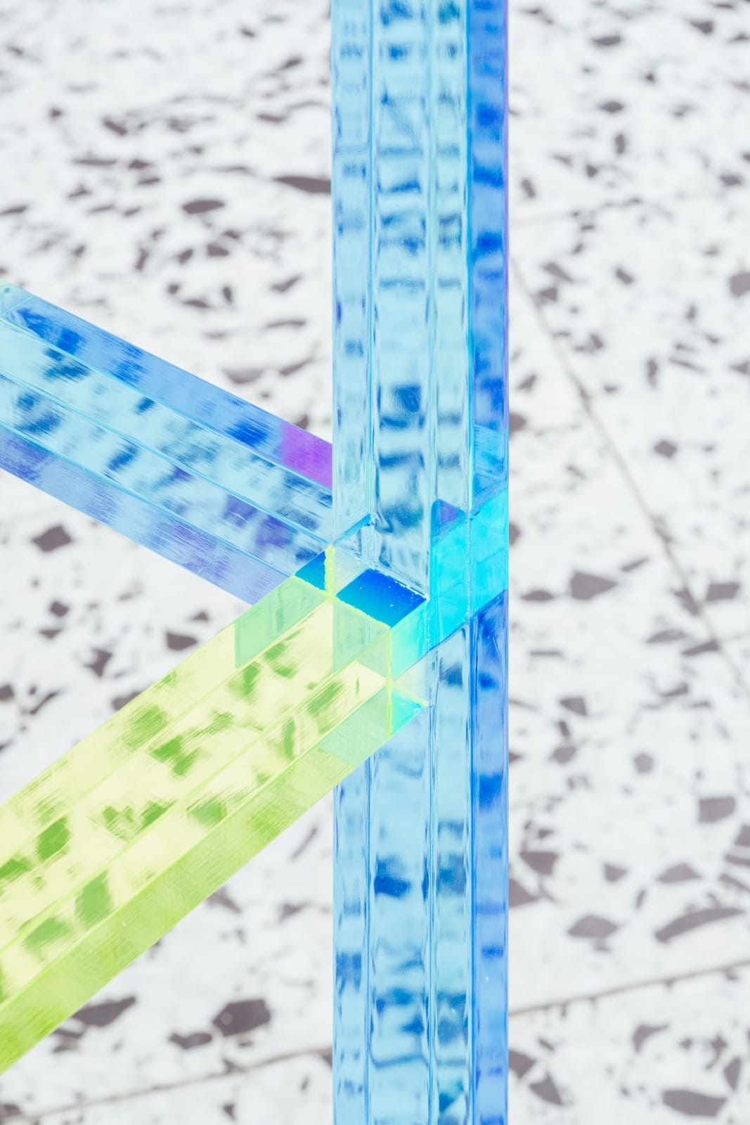 Shiro Kuramata, "Cabinet de Curiosités", 1989