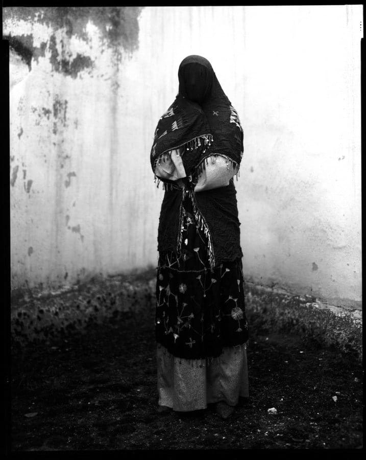 Diana Lui, Tančica #12, Robe Sahara Goulmima, Fez / Veil #12 Robe Sahara Goulmima, Fez, 2011