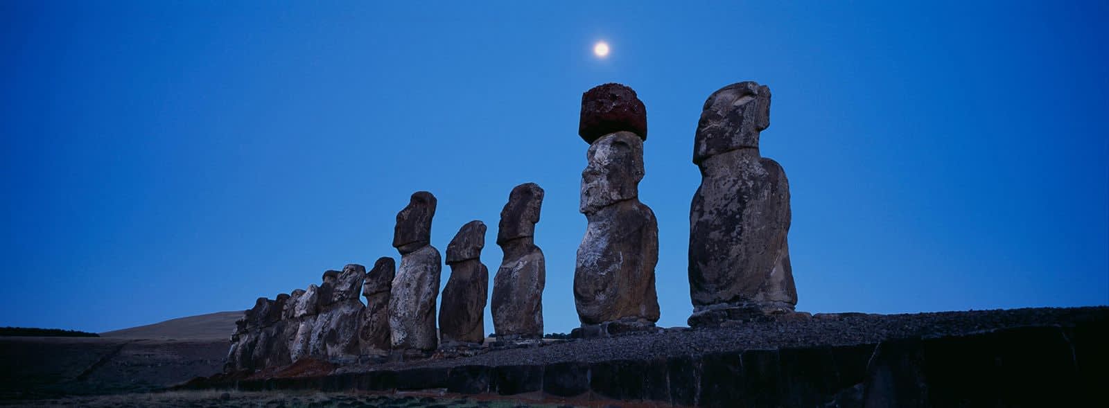 Matjaž Krivic, Easter island Moai, 2002 – 2006