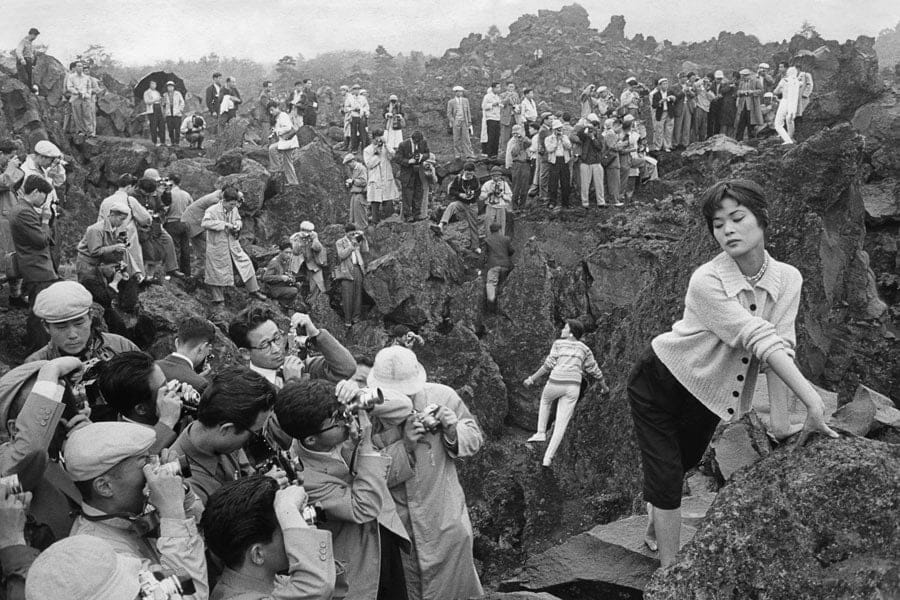 Marc Riboud, Zbor fotografov, Karuizawa, Japonska (iz zbirke Collection Clémencea Ribouda) / Photographers' Rally, Karuizawa, Japan (Collection Clémence Riboud), 1958