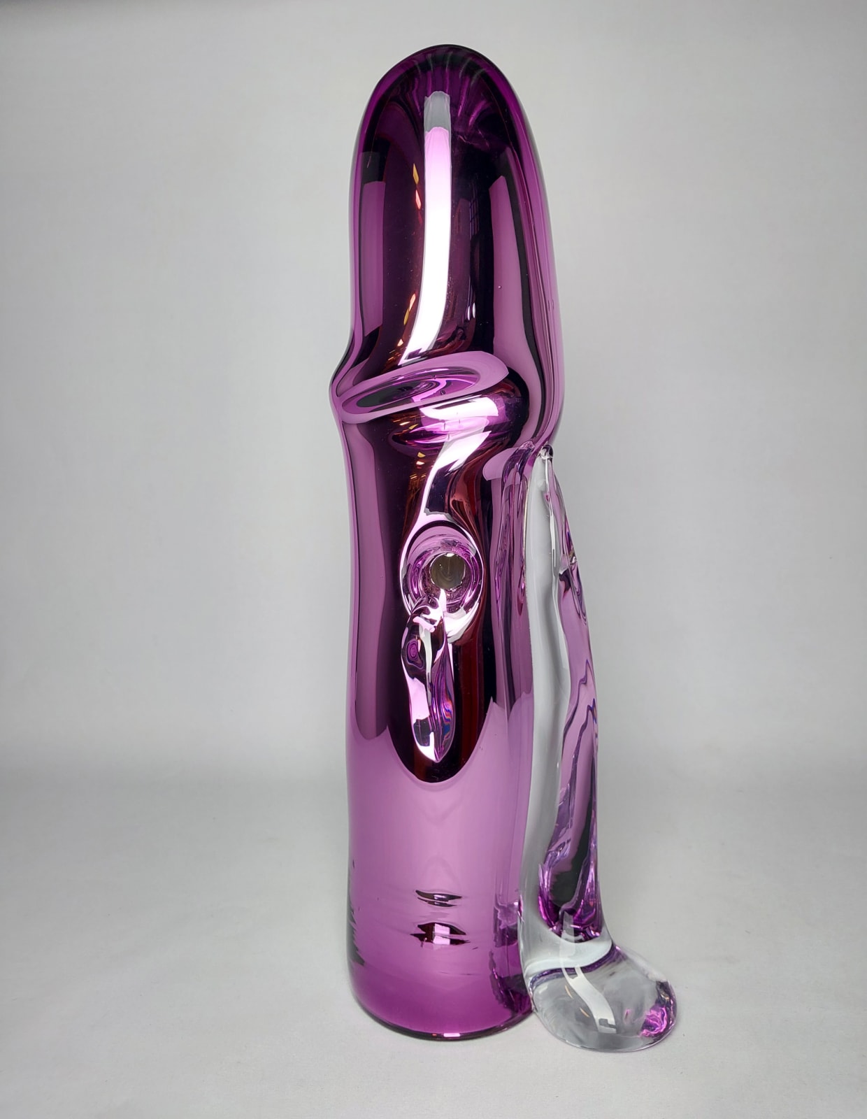 Josefin Bravo, Leaking Lilac, 2025