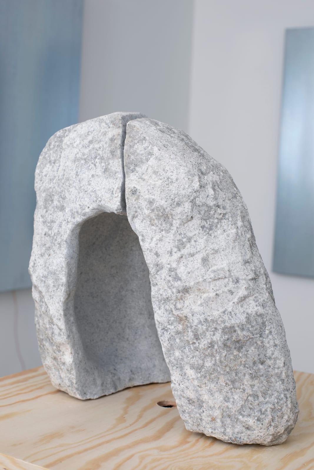 Jordana Loeb, Breaking Stones, installation, 2022