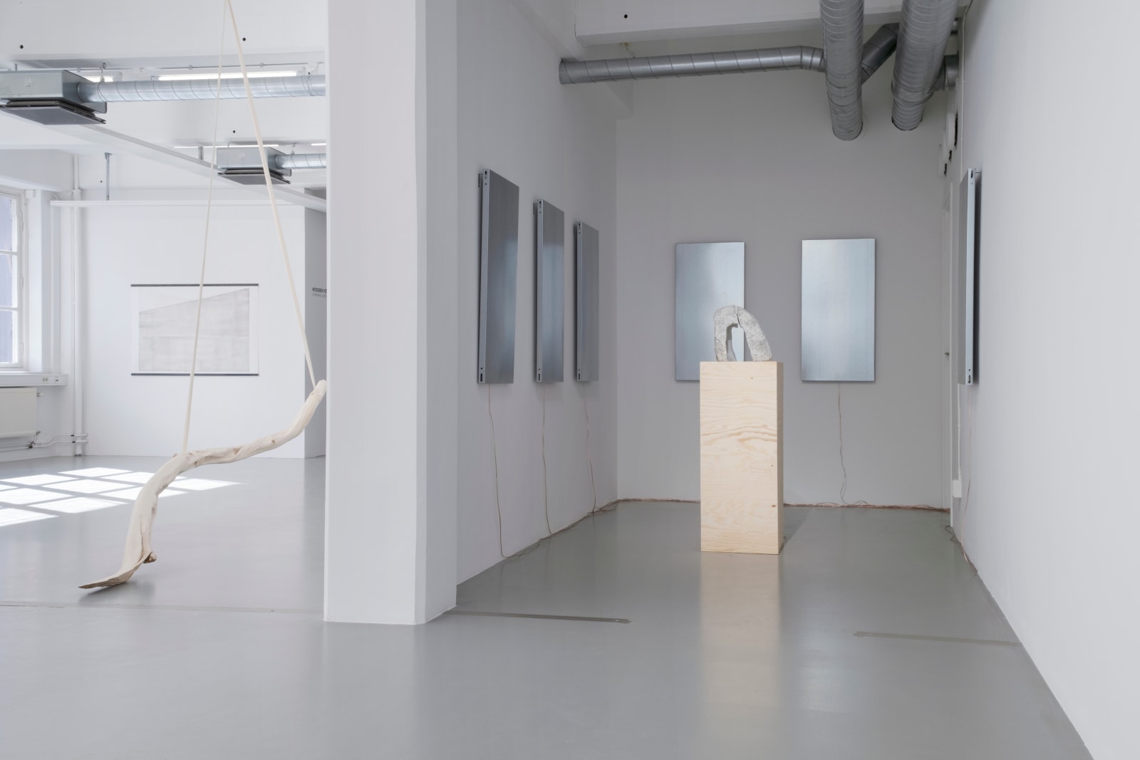 Jordana Loeb, Breaking Stones, installation, 2022