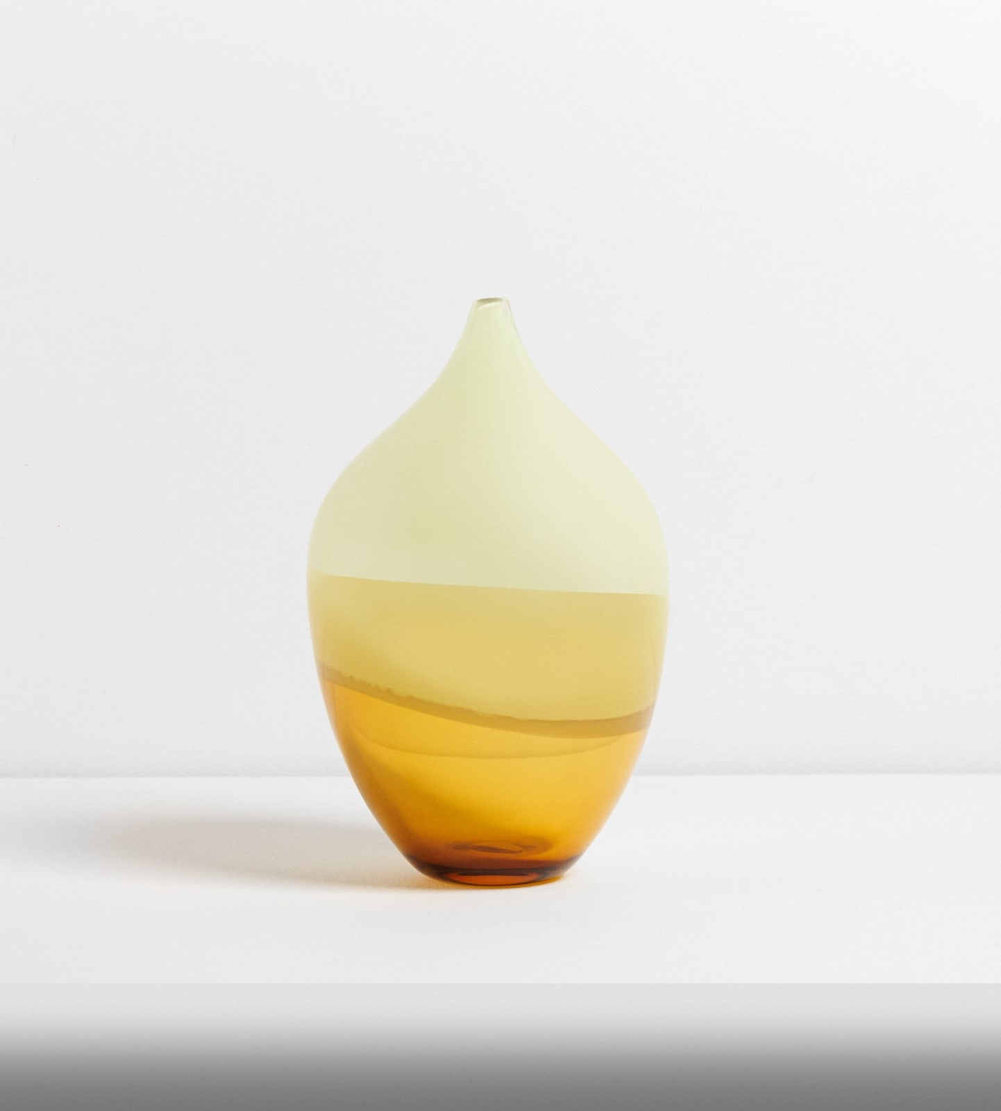 Gunnel Sahlin, HONEYSUCKEL, 2023