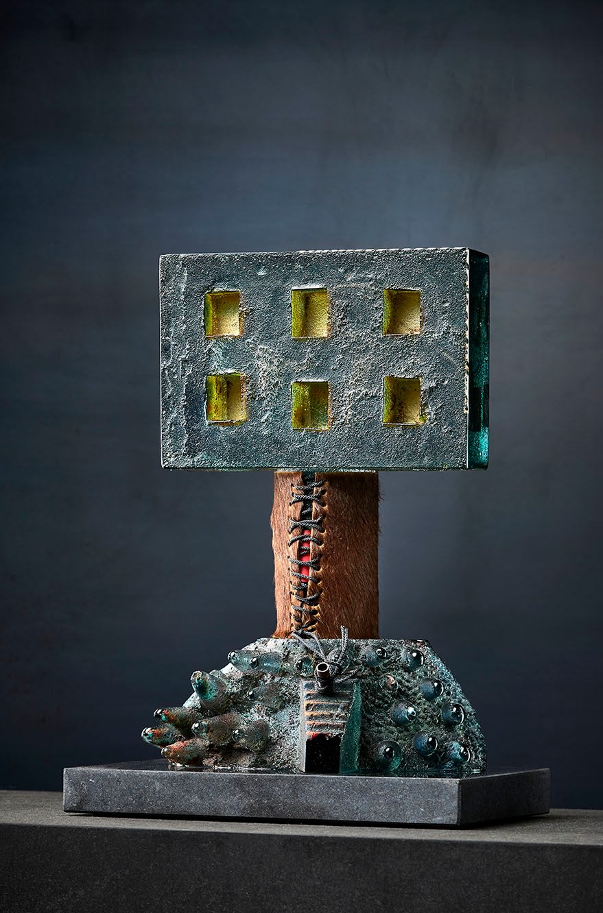 BERTIL VALLIEN, CROW ́S NEST, 2024