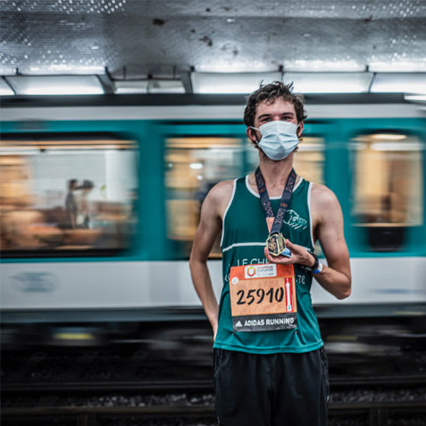 Bengtsson/Pohl, Georges. Metro Bastille , 2021