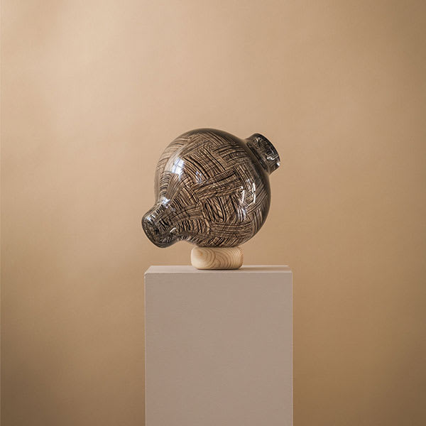 LIU CHIEN KUANG, Mimic: Globe I, 2020