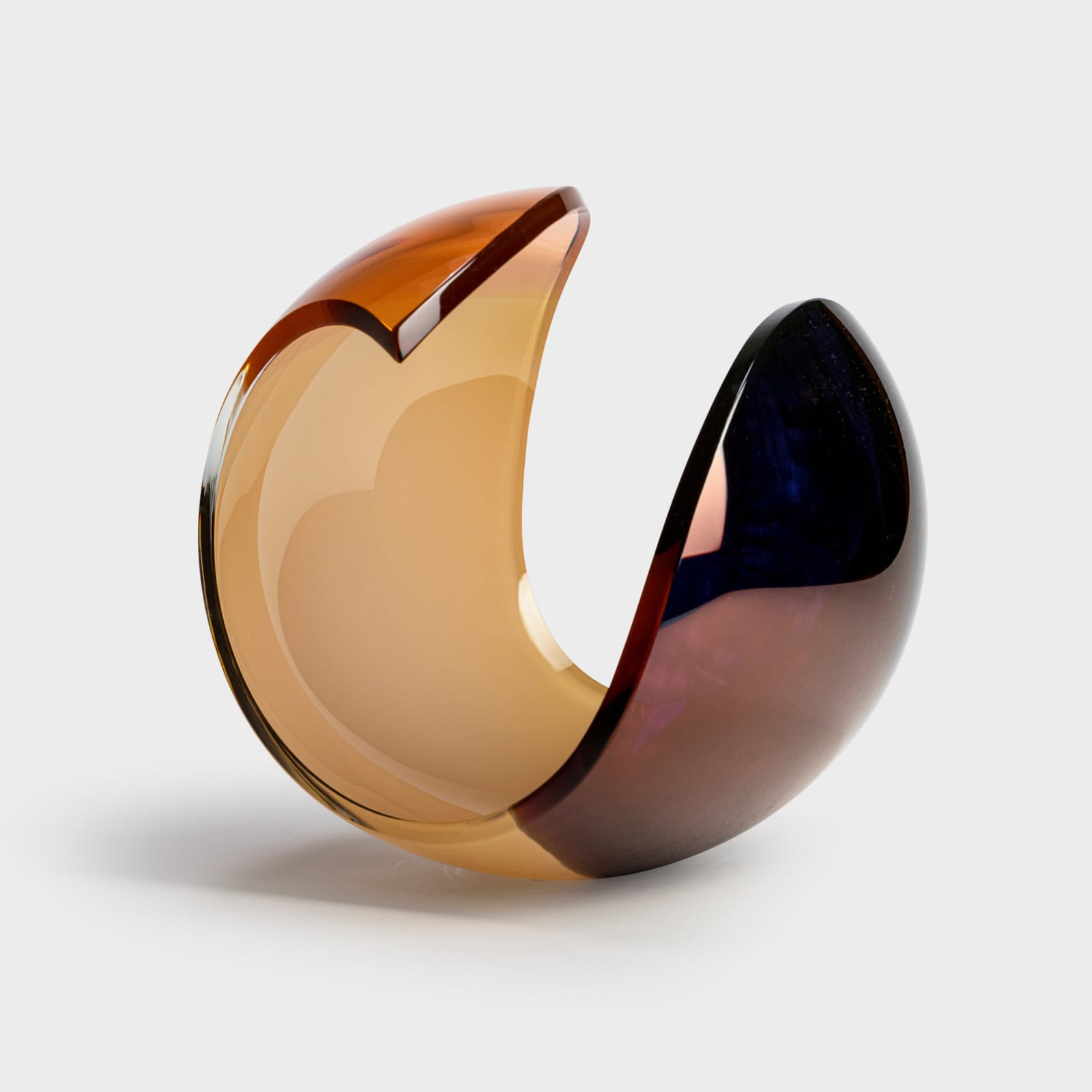 LENA BERGSTRÖM, PLANET PEACH METALLIC, 2022