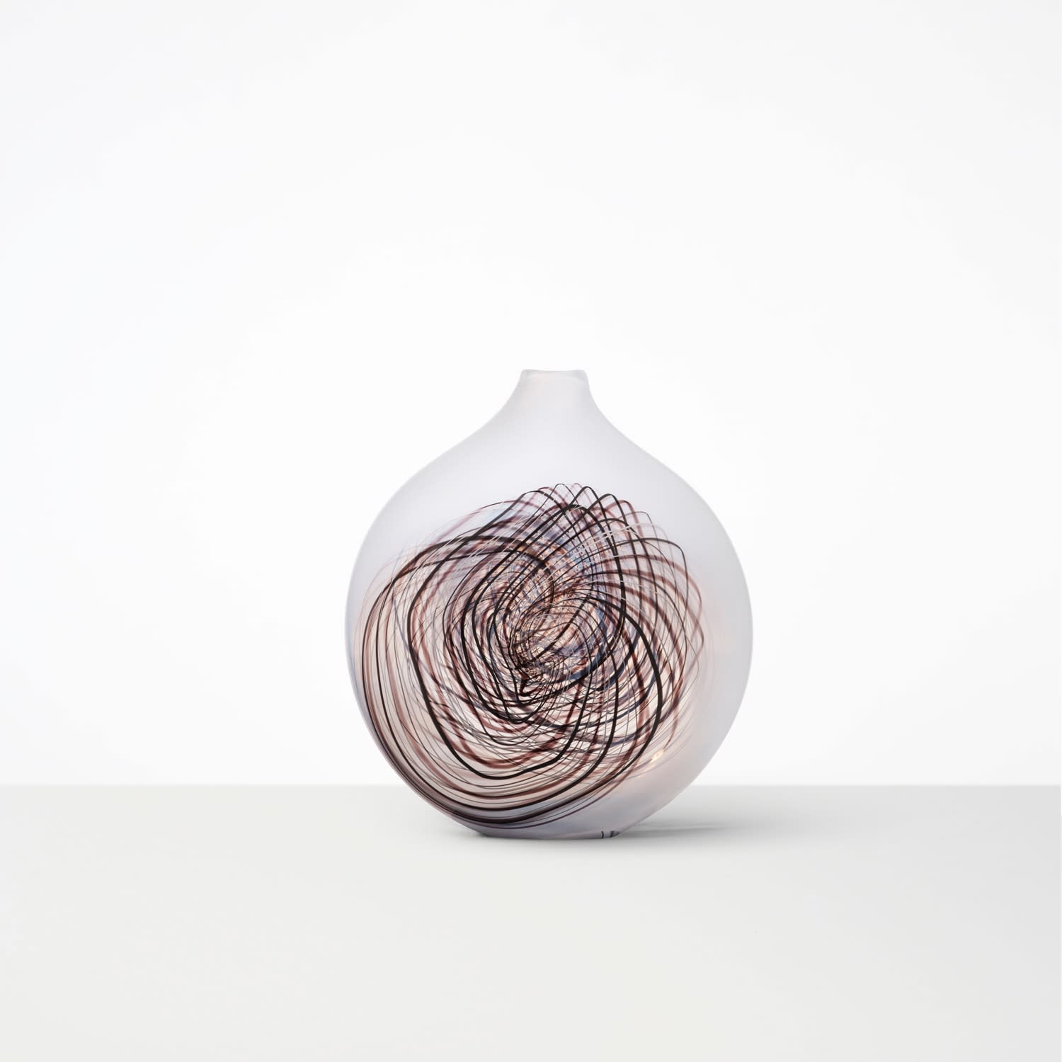 ANN WÅHLSTRÖM, OVAL IV 2022, 2022