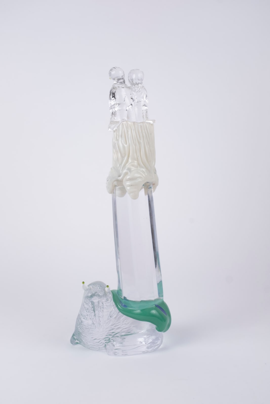RASMUS NOSSBRING, To grow away, 2023
