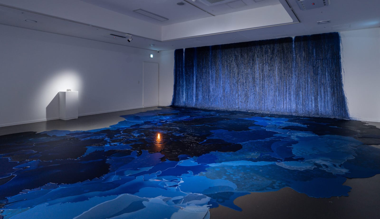 Doki Kim, The melting sun in the night, 2021