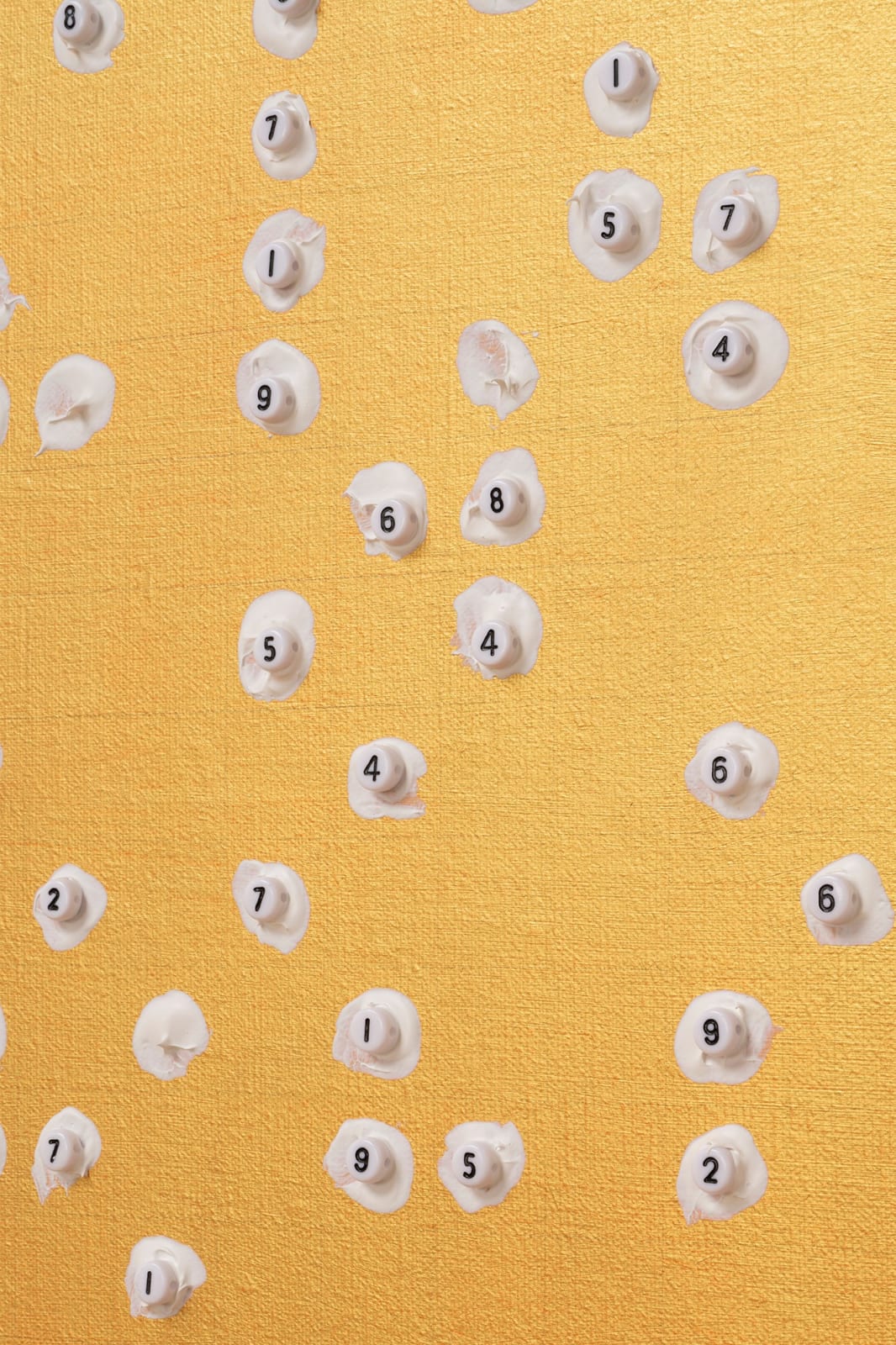 Tatsuo Miyajima, Numerical Beads Painting - 010, 2022