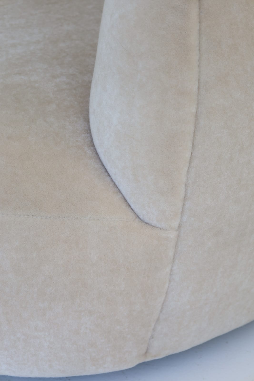 Pierre Augustin Rose, Sofa 190 , c. 2018