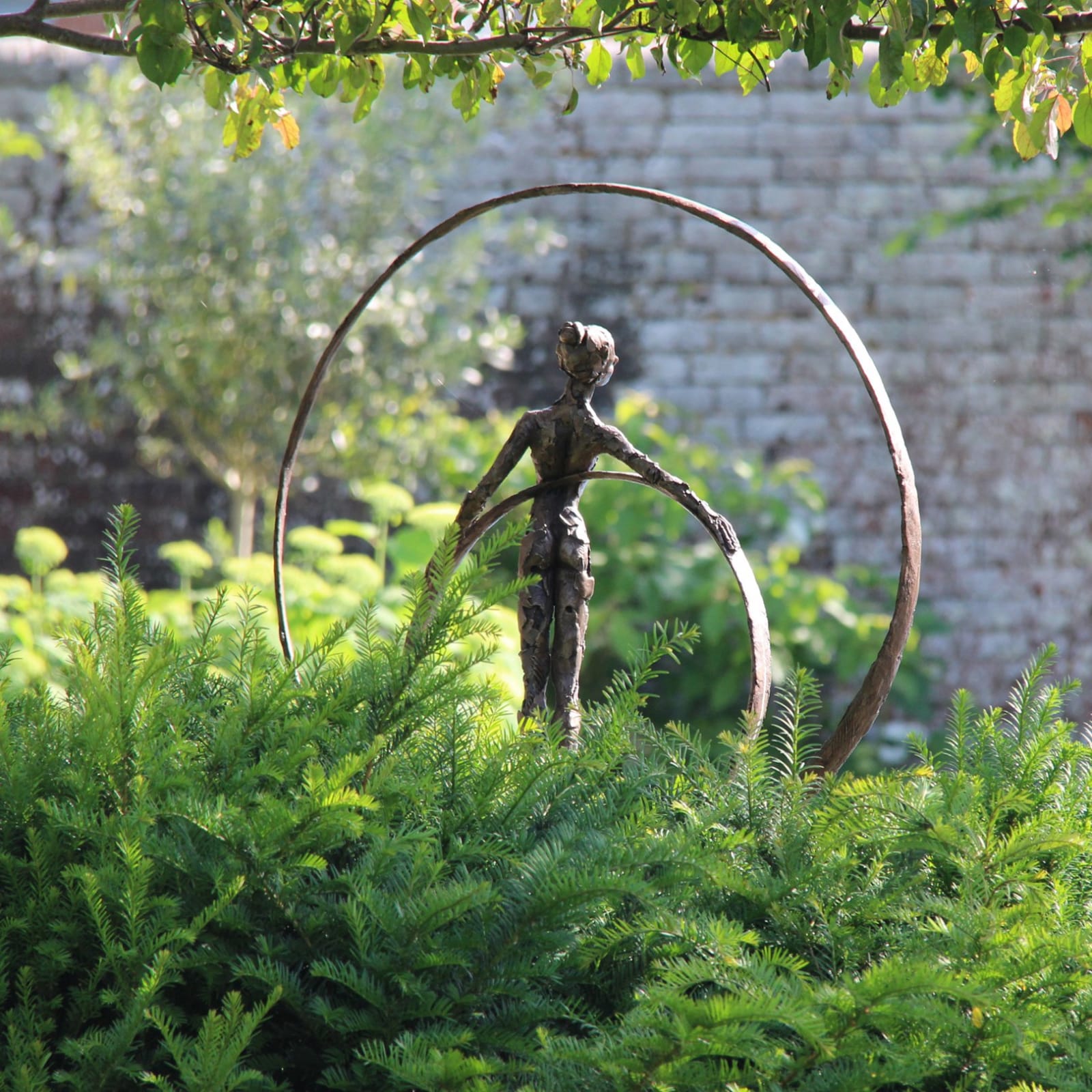 Carol Peace, Two Circles