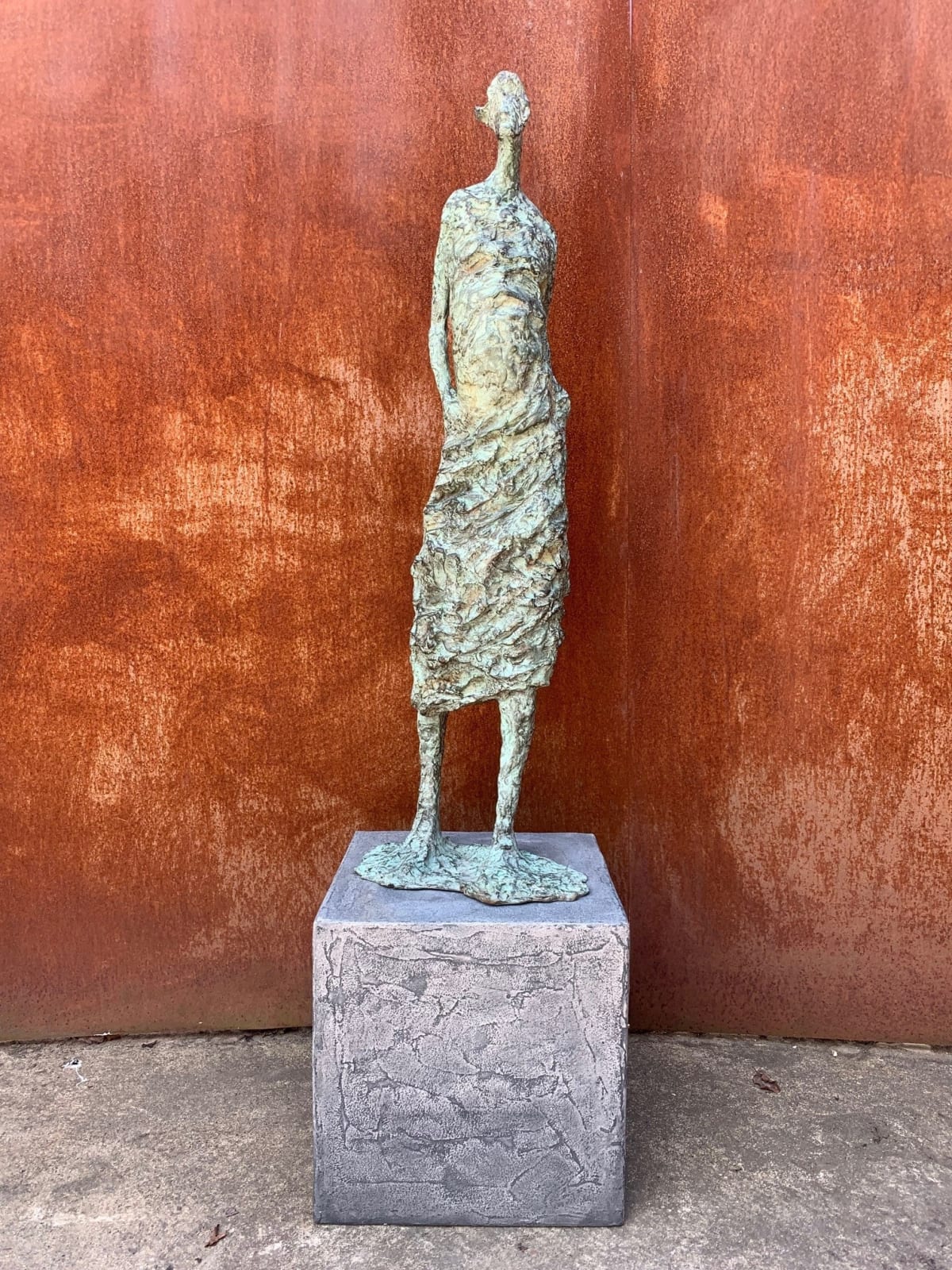 Victoria Atkinson, Coral