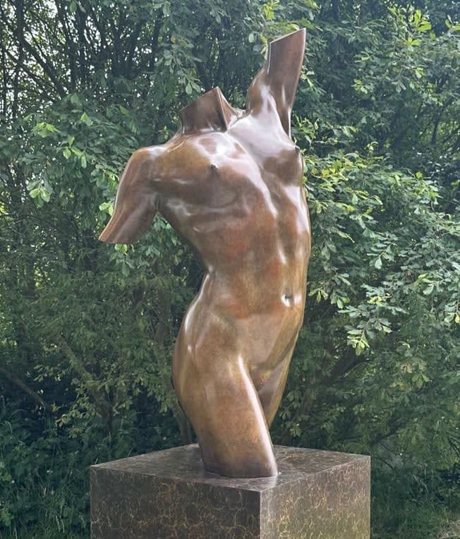 Nick Bibby, Artemis (Heroic Female Torso)