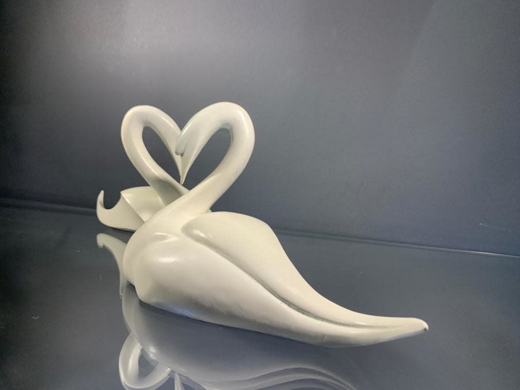 Simon Gudgeon, Small Swan