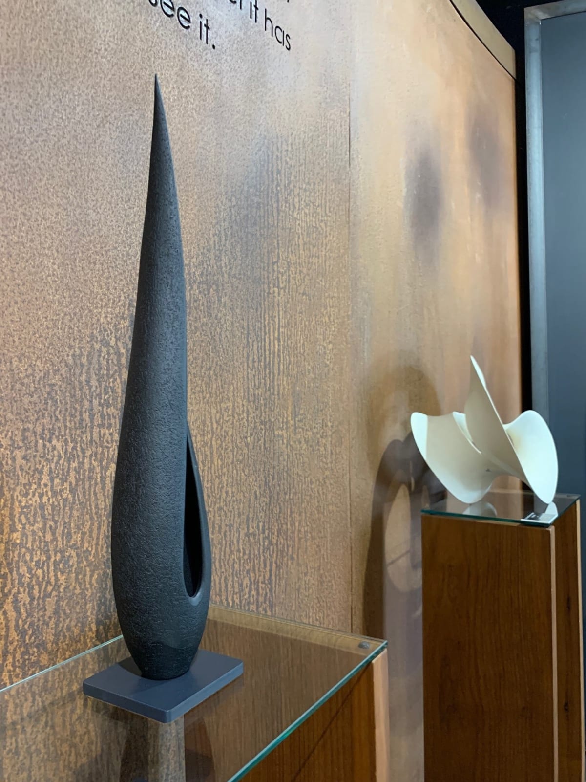 Adrian Bates, Classic Flame Black