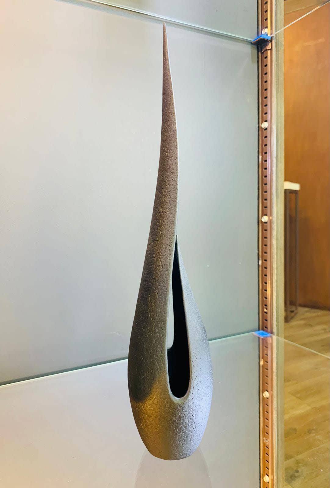 Adrian Bates, Classic Flame medium black